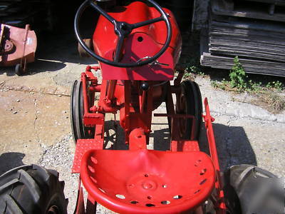 Wheel horse ride away senior tractor, restored, nice 